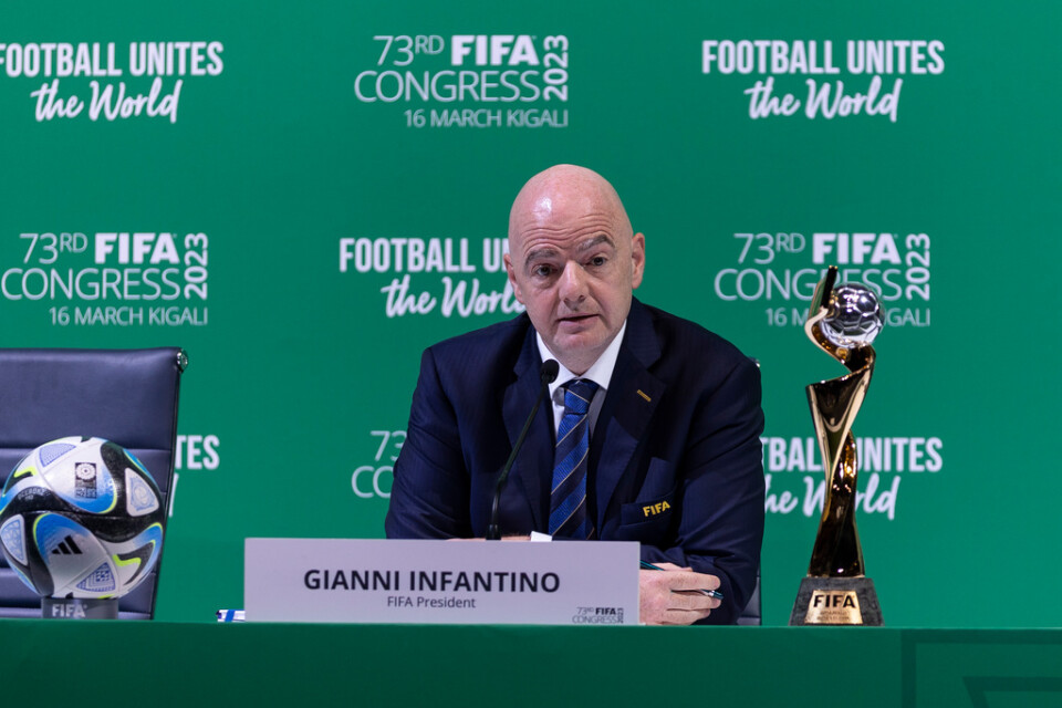 Fifas president Gianni Infantino sade på torsdagen att fotbolls-VM för damer inte kommer att sponsras av Visit Saudi.