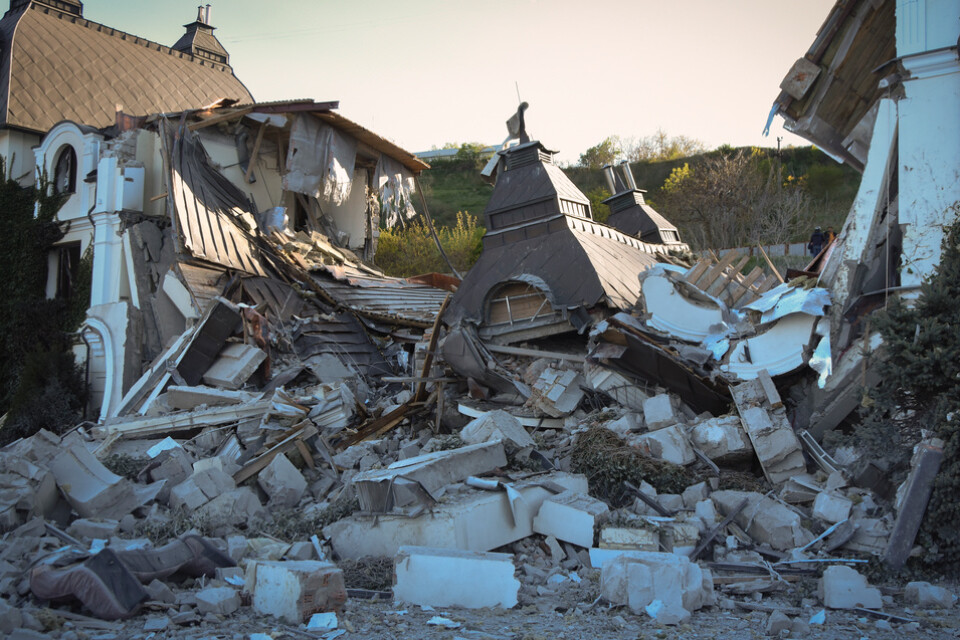 Ett hotell i Odessa förstördes under en ryska attack på söndagen.