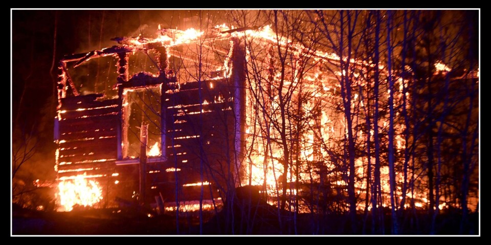 Storbrand utanför Borås: ”Det är en totalskada”