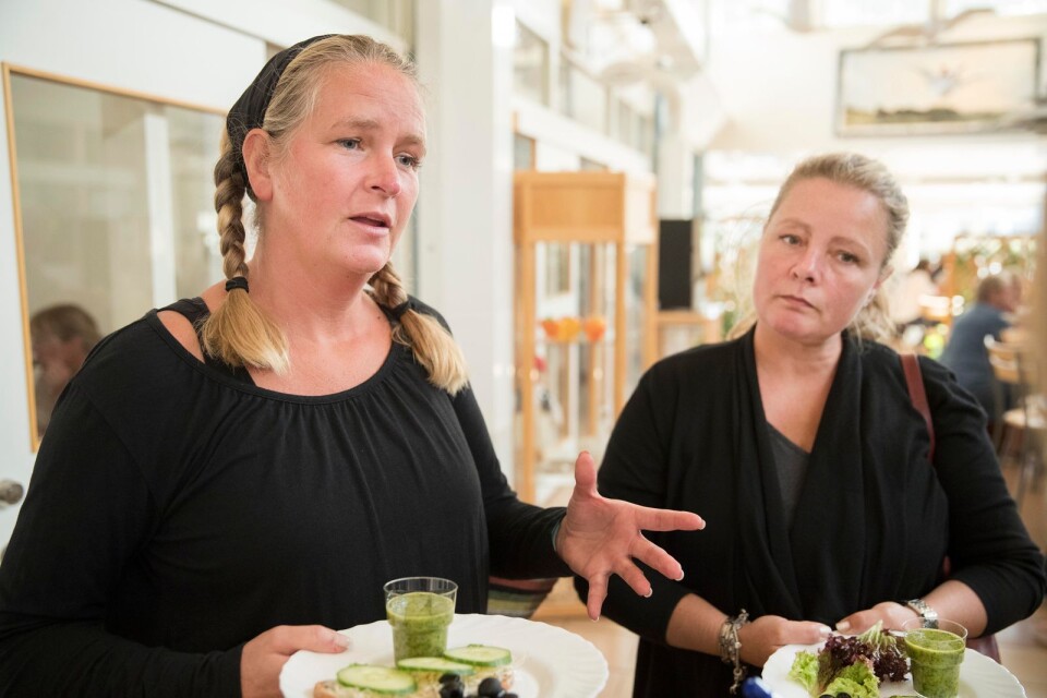 Jenny André och Jessica Söderberg på Alléskolan hade en hel del åsikter om måndagens kickoff i maträtt riktning.