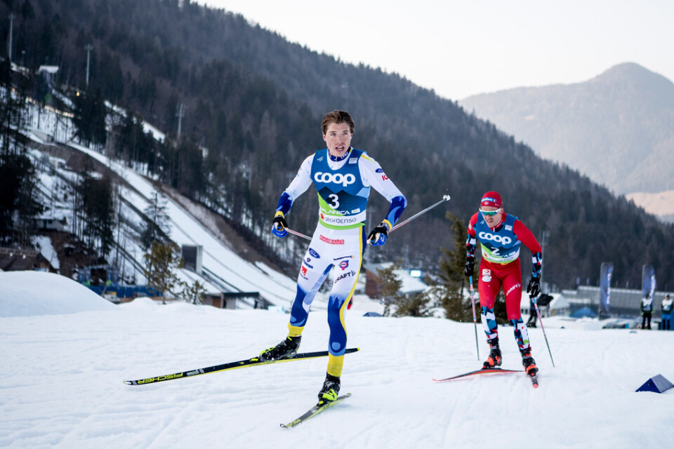 William Poromaa, här under herrarnas skiathlon i lördags, hoppas på medalj i dagens 15-kilometerslopp på skid-VM i Planica.