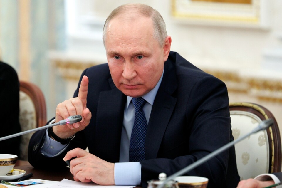 Under fredagen håller den ryske presidenten Vladimir Putin ett tal under Internationellt ekonomiskt forum (SPIEF) i S:t Petersburg. Arkivbild.