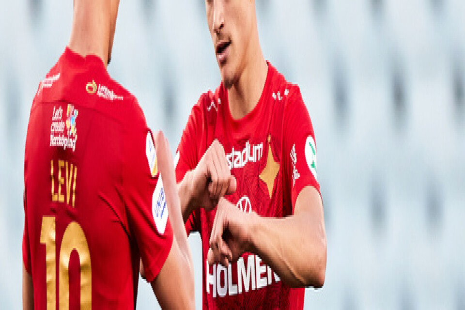 Pontus Almqvist räddade en poäng för IFK Norrköping med sitt sena kvitteringsmål.