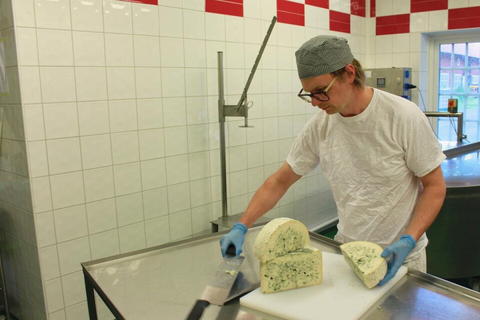 "Ibland får man ett infall och testar att göra en helt ny typ av ost" säger Daniel Lund.