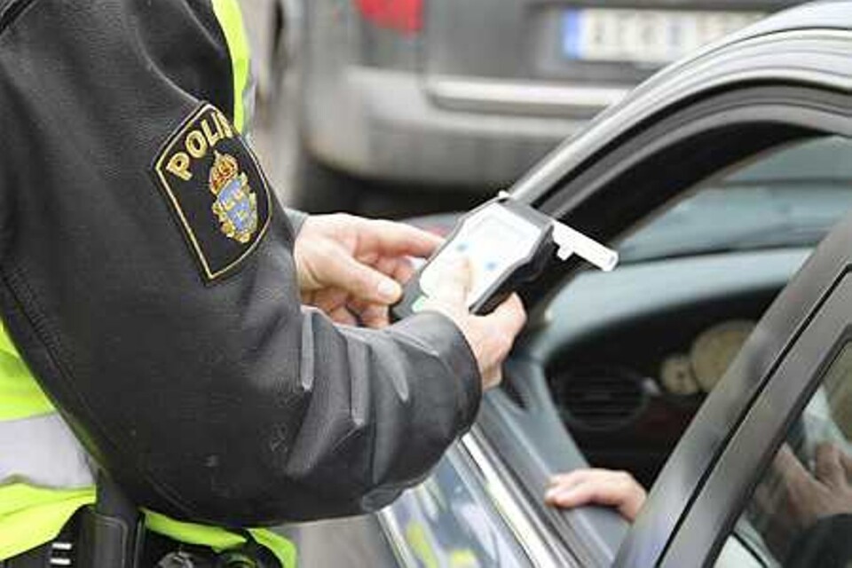 En 41-årig man åtalas efter rattfylleri på norra Öland under midsommarhelgen.