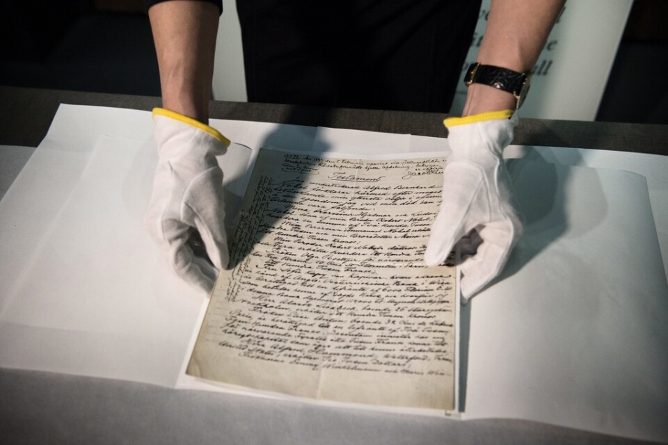 Nobel skrev sitt testamente för hand på ett papper. Arkivbild.