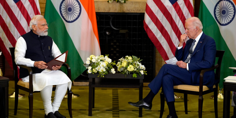 Indiens premiärminister Narendra Modi och USA:s president Joe Biden under Quad-mötet i Tokyo.