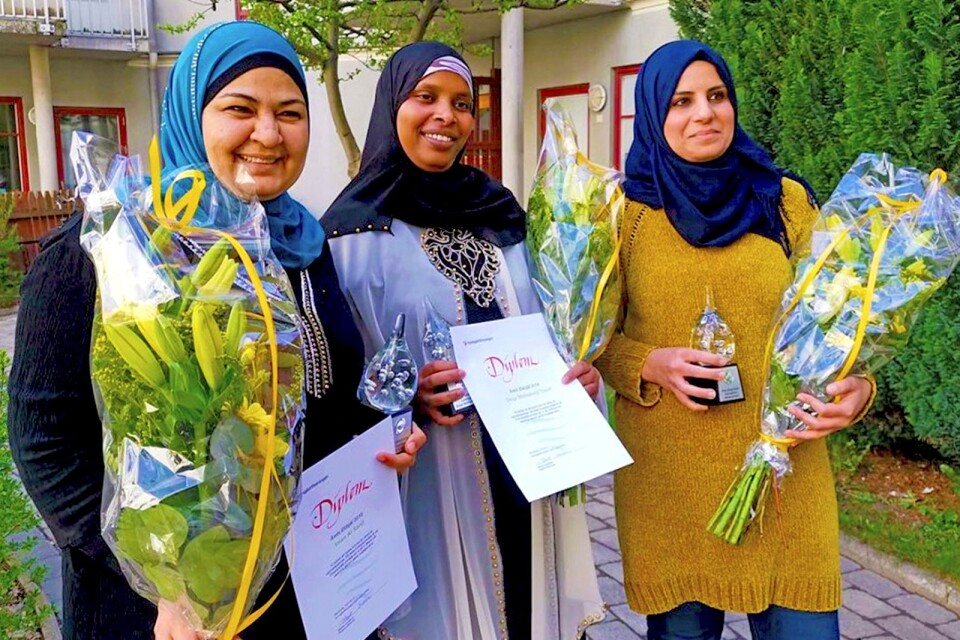 Årets Eldsjälar. Från vänster Iman Alsanji, Deqa Mahamed och Asmaa Al Asmi.