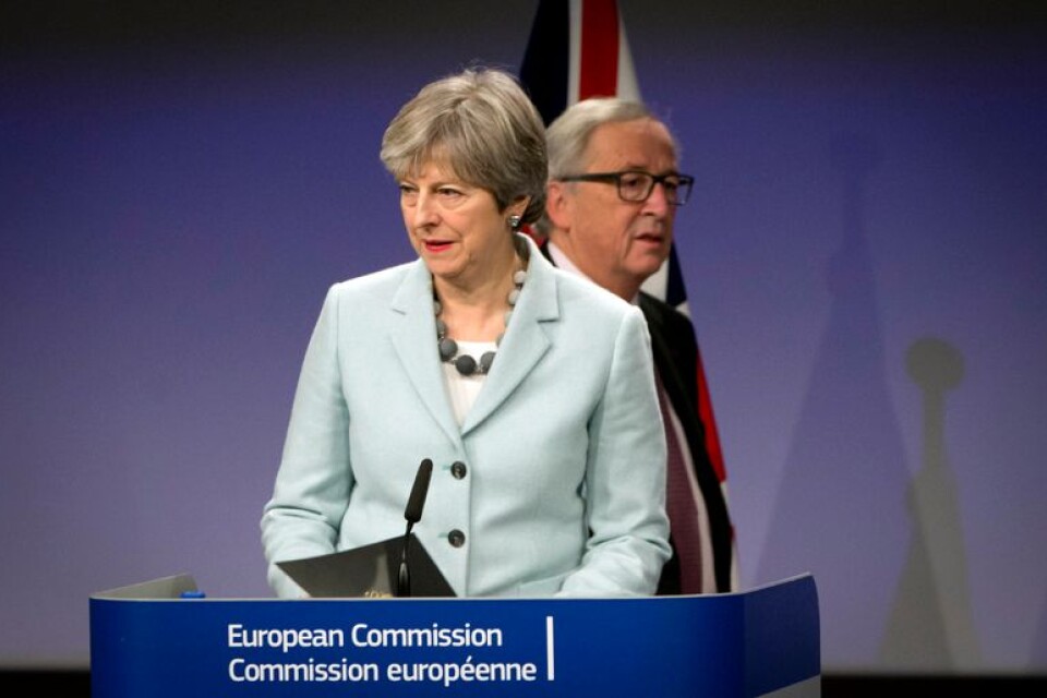 Theresa May och Jean-Claude Juncker efter Brexit-möte den 8 december.