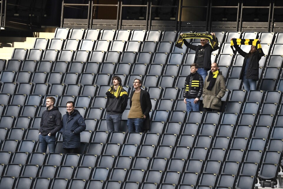 I maj hade AIK åtta åskådare på sina allsvenska matcher på Friends arena. I juli kan det tillåtas upp till 3 000 personer per sektion på nationalarenan som har 50 000 sittplatser.