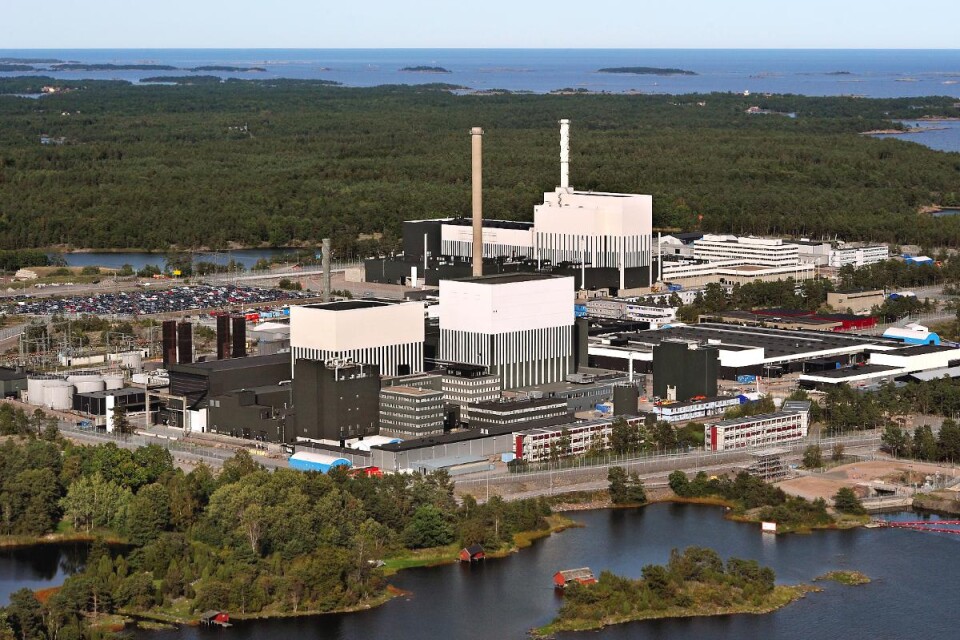 "Därför presenterar Moderaterna en plan för att bygga ny kärnkraft – så att den som bor i Kalmar län kan få tillgång till el för ett rimligt pris, årets alla dagar.”