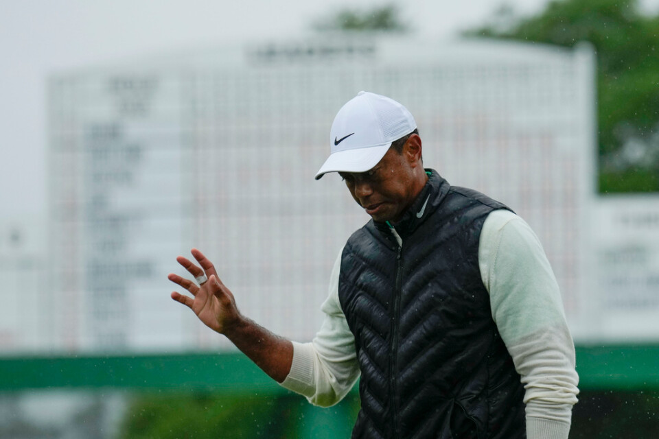 Tiger Woods drar sig ur US Masters.