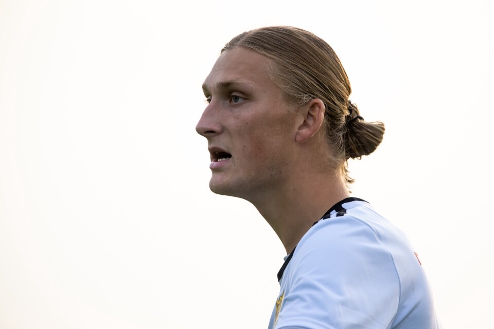 Öster plockar in målvakten Carl Lundahl Persson från IFK Hässleholm.