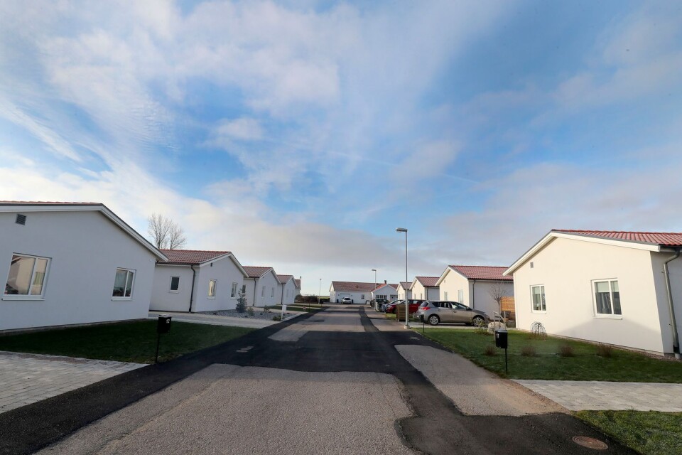 Totalt 24 hus har uppförts på nya Svanvägen. 21 av dem är sålda.