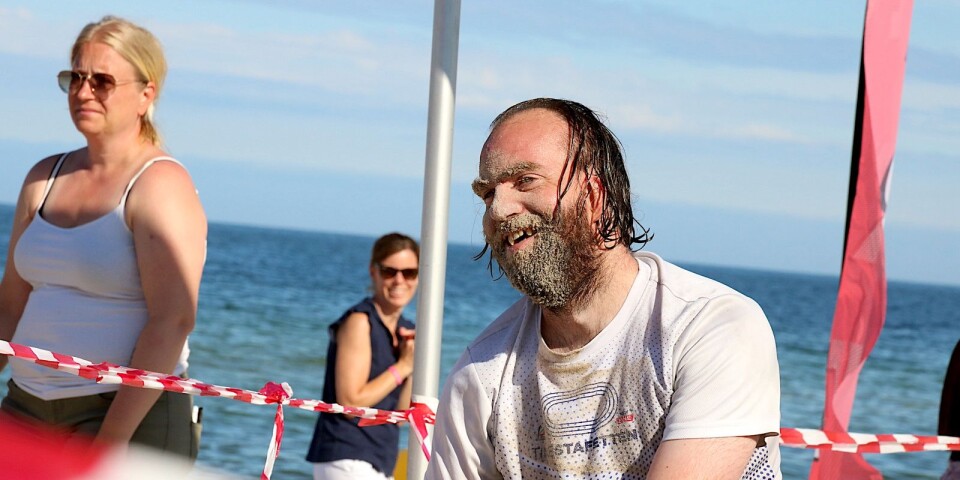 Jan från Norge firade 40 med kraftprov på Öland: ”Jag är helt slut”