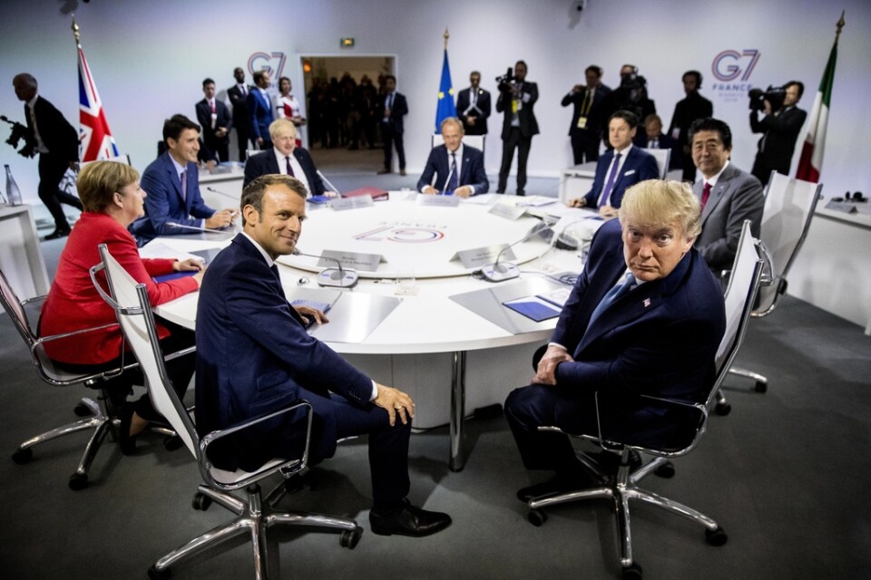 Den franska presidenten Emmanuel Macron (till vänster) och den amerikanska presidenten Donald Trump (till höger) är två av de ledare som deltar vid G7-mötet i franska Biarritz.