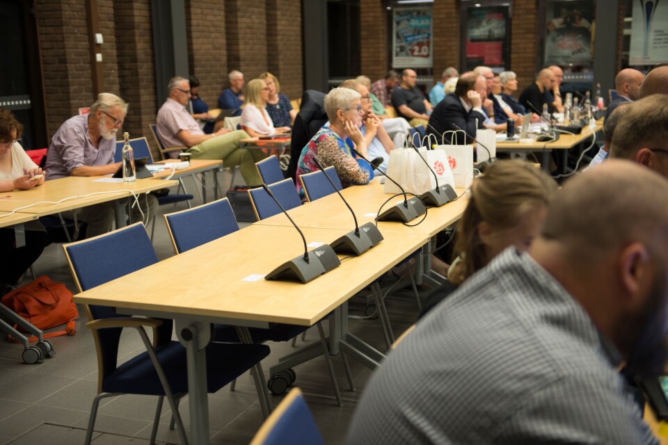 Kommunfullmäktige i Växjö sammanträder den 12 juni. De 7,6 procent av väljarna som röstade på SD representeras av fyra tomma stolar.
