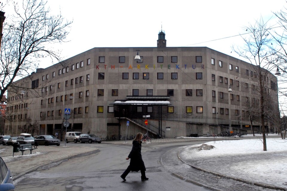Arkitekthögskolan i Stockholm utnämns till Sveriges fulaste byggnad.
