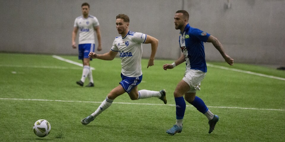 IFK Simrishamn sprang ifrån allt motstånd i Nils Holgersson cup och vann till sist finalen över Tomelilla med 2–0. Bilden tagen i åttondelsfinalen mot Kulladal.