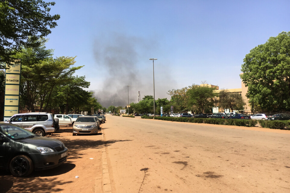 Burkina Faso drabbas allt hårdare av extremistiskt våld. Bild från ett tidigare tillfälle i huvudstaden Ouagadougou.