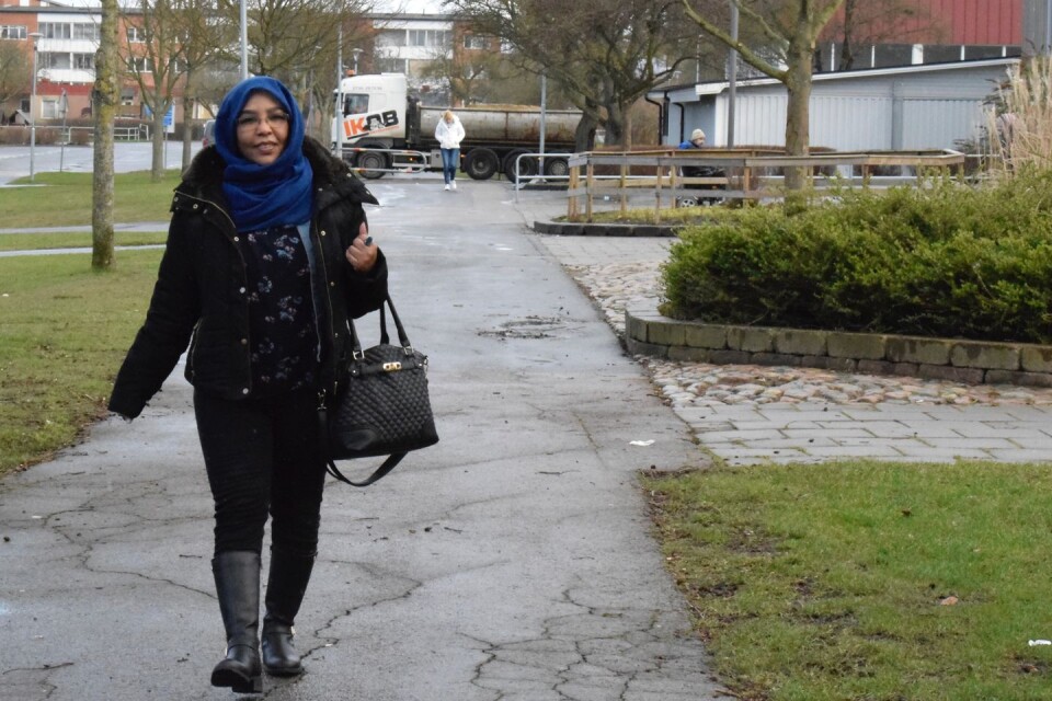 Ilham Hamid lives at Gamlegården. She came to Sweden in 2014. The society has premises at Genvägen 7 at Vilan.
