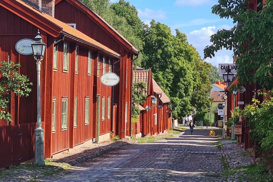 Gamla Linköping bjuder på många kvarter med räddade byggnader från förr.