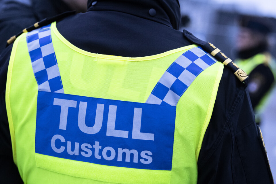 En man är häktad som misstänkt för grov människosmuggling – totalt misstänks han ha smugglat in 49 personer i Sverige via Verköhamnen i Karlskrona. Arkivbild.