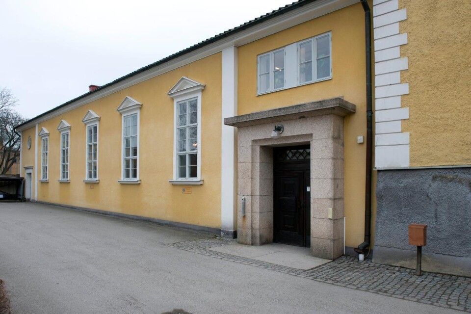 Husdelen där Sigfridssalen ligger förändras även utvärtes. De stora fönstren tas bort eftersom det ska in en ny våning. Foto: Lars-Goran Rydqvist