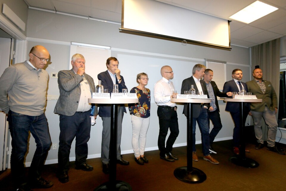Mats Alfredsson (KD), Roland Eriksson (L), Arne Fransson (MP), Ing-Britt Jonsson (V), Mattias Josefsson (S), Roland Karlsson (C), Mikael Levander (NU), Kristian Silvbers (SD) och Wiktor Öberg (M) deltog i utfrågningen.
