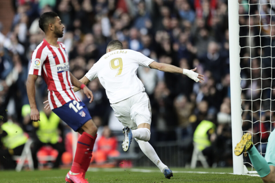 Karim Benzema firar målet som avgjorde derbyt mot Atlético Madrid.