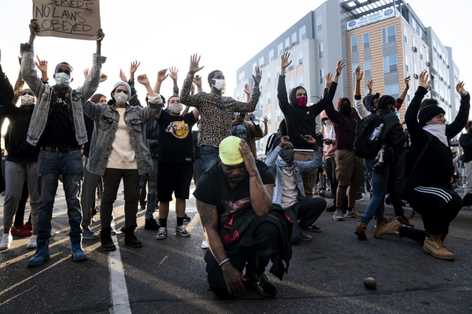 Protester mot polisens övervåld mot svarta har hållits i Minneapolis i flera dagar.