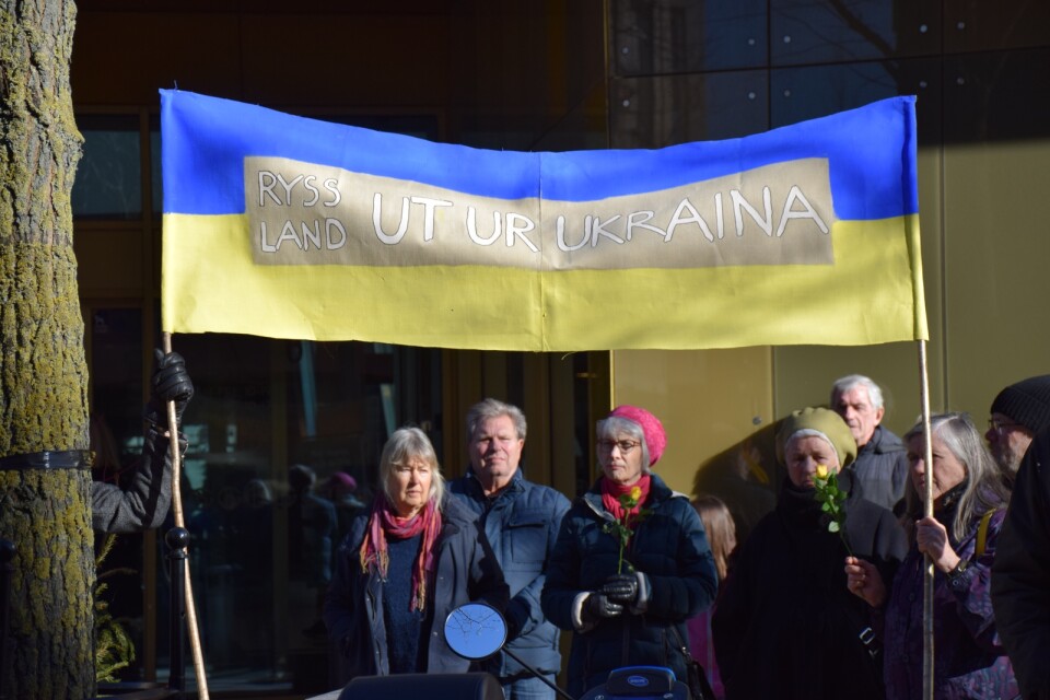 Many people turned out to demonstrate for Ukraine, against war, in Kristianstad on 26th February.