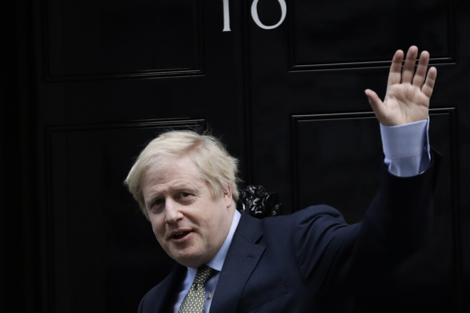 Storbritanniens premiärminister Boris Johnson säkrar sin makt över officiella bostaden 10 Downing Street och därmed över Storbritannien efter jordskredssegern i parlamentsvalet.