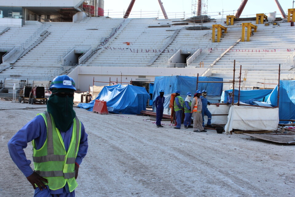En VM-arena i Qatar under uppbyggnad. Nu skriver Svensk Elitfotboll på ett upprop där man kräver att Fifa står upp för migrantarbetarna. Arkivbild.