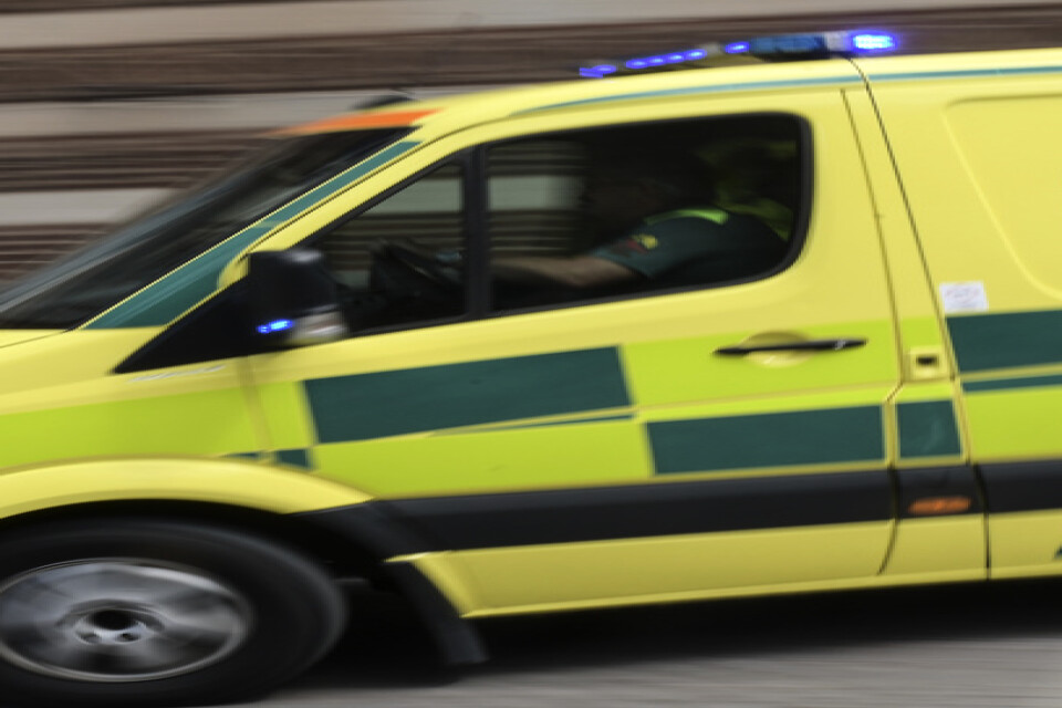 Ambulanspersonal i Värmland har polisanmälts efter ett självmord. Arkivbild.