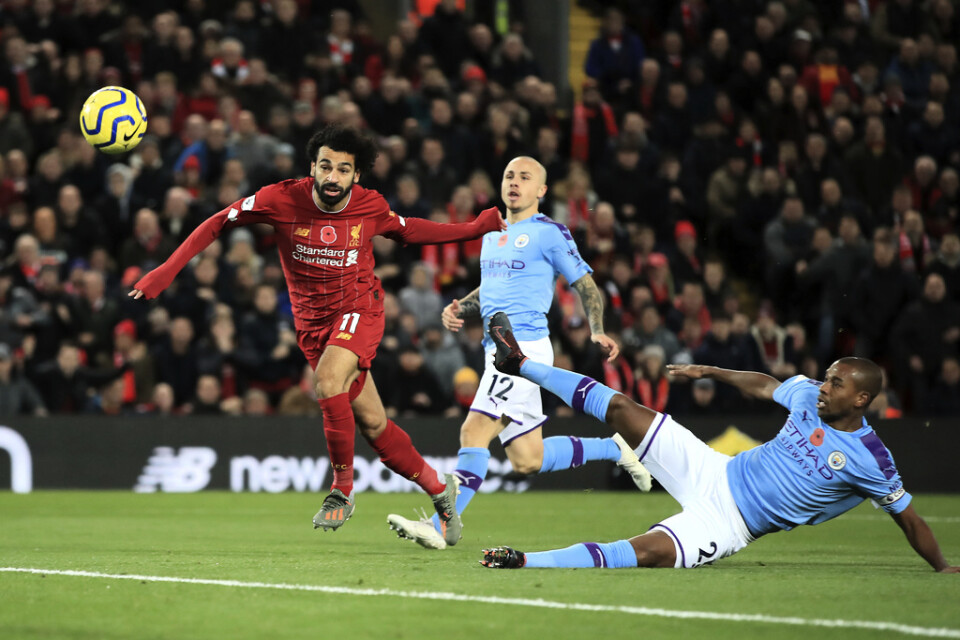 Mohamed Salah, till vänster, gjorde 2–0-målet för Liverpool hemma mot Manchester City.