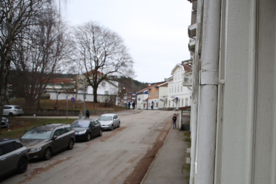 På torsdagsmorgonen gjorde Säkerhetspolisen insatser på flera platser i västra Sverige i samverkan med polisen och under ledning av Nationella operativa avdelningen (Noa). Ett av tillslagen gjordes i Lilla Edet.