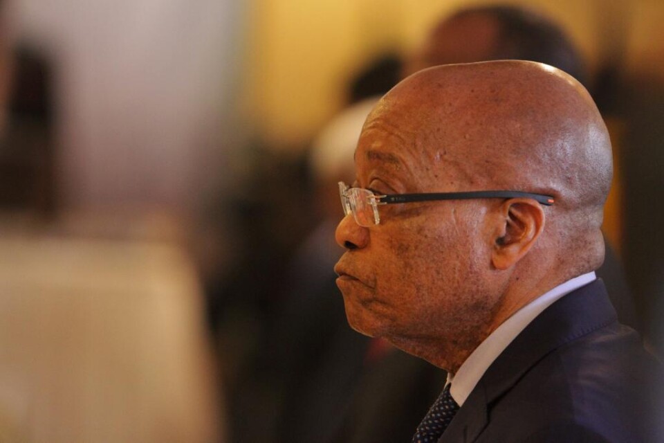 Sydafrikas president Jacob Zuma behöver inte betala för all den lyxrenovering som utförts vid hans residens på landet. Skattebetalarna får ta notan. Alla de uppgraderingar som gjordes vid residenset - bland annat en simbassäng - var motiverade av säkerh