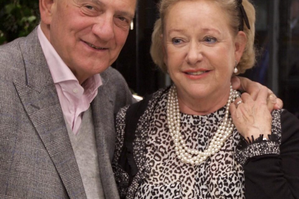 Elisabeth Bergendahl, här tillsammans med sin man Spiros Mylonopoulos, är den tredje generationen Bergendahl och tog emot priset som Årets hässleholmare för företaget.