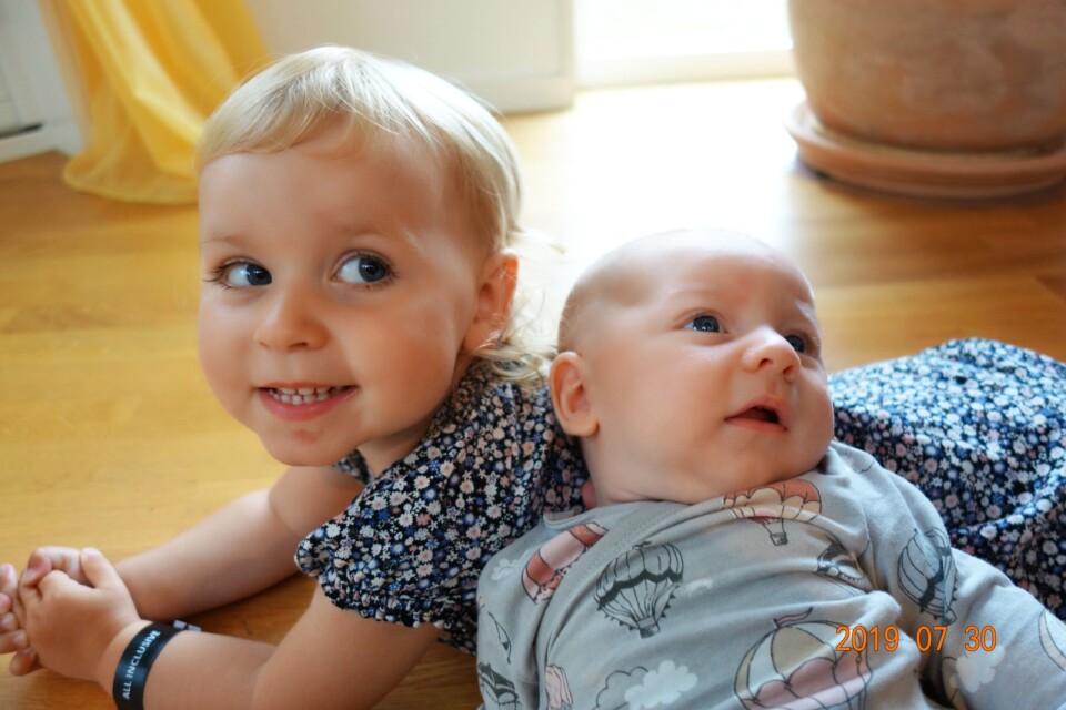 Rebecca Lindstedt Axelsson och Peter Axelsson, Algutsrum, fick den 20 juni en son som heter Frans. Vikt 3872 g, längd 51 cm. Syskon: Allie.