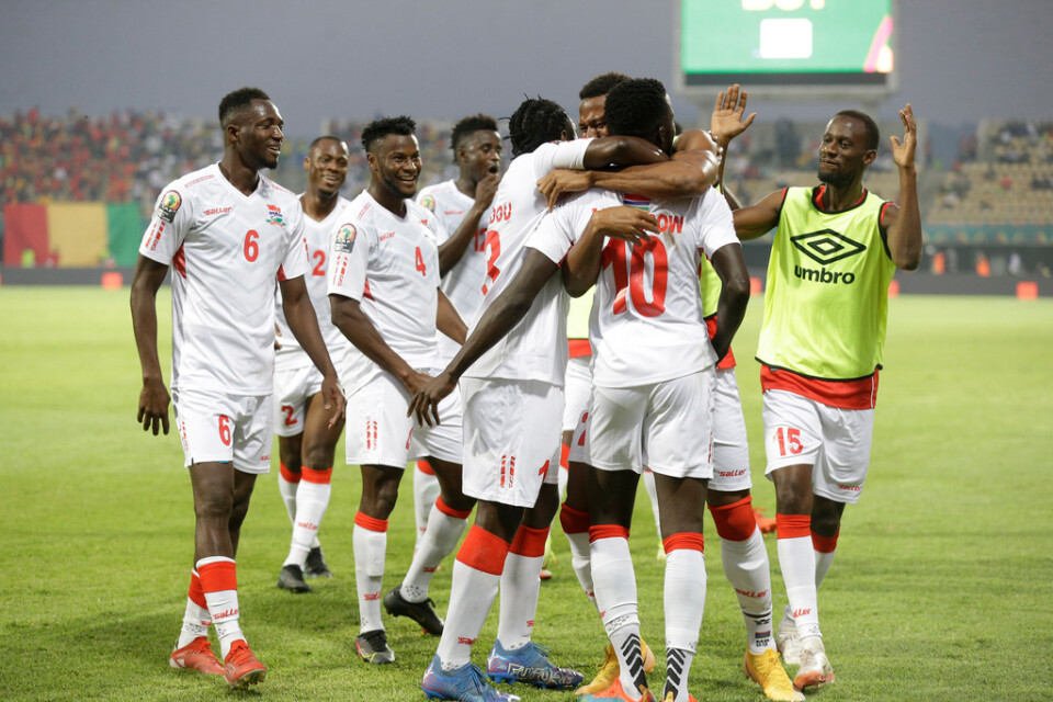 Gambia firar Musa Barrows segermål mot Guinea i åttondelsfinalen i Afrikanska mästerskapen.