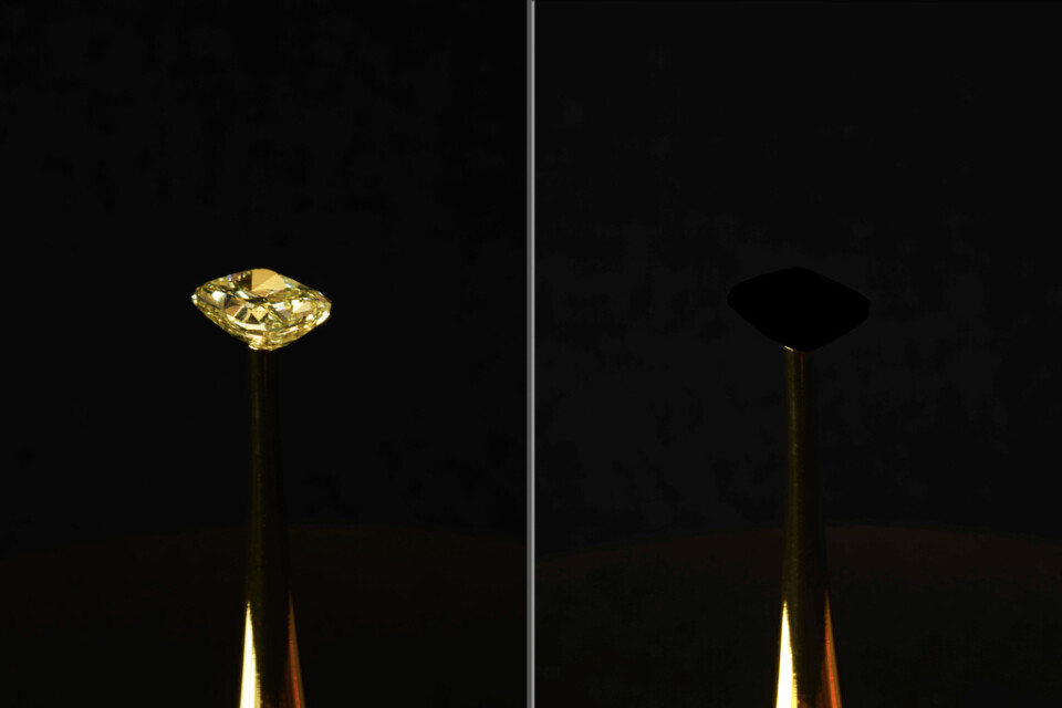 Med hjälp av små nanotuber av kol har forskare vid Massachusetts Institute of Technology (MIT) i USA skapat det svartaste materialet någonsin. Ett material som suger upp 99,96 procent av allt infallande ljus och som är så svart att det kan få en gnistrande diamant att till synes försvinna helt och hållet.