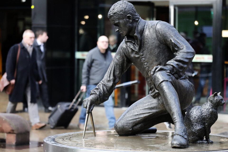 Matthew Flinders, här i form av staty utanför järnvägsstationen Euston i London. Arkivbild.