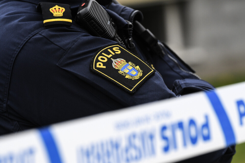 Polis kallades till ett bostadsområde i Hässleholm efter höga smällar. Arkivbild.