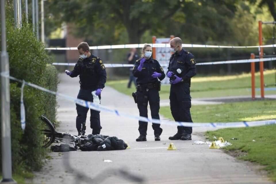 Polis på plats på Gamlegården under onsdagsmorgonen. Det är den tionde skjutningen på drygt ett år i Kristianstad.