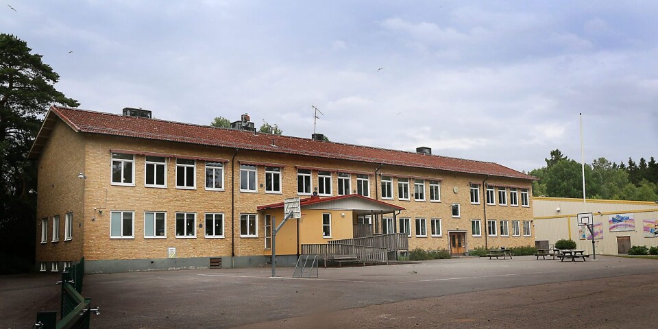 Holsljunga skola och idrottshall var föremål för debatt i Svenljungas kommunfullmäktige.