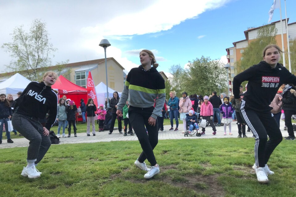 Future dansgrupp från Sölvesborg, på Österängsfestivalen.