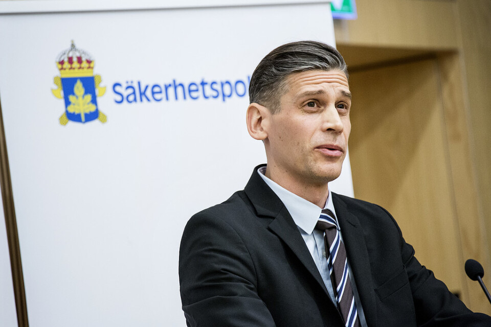 "Vi har följt honom under en längre tid", säger Daniel Stenling, Säpos enhetschef för kontraspionage, om den man som i går greps misstänkt för att ha spionerat mot Sverige för Ryssland.