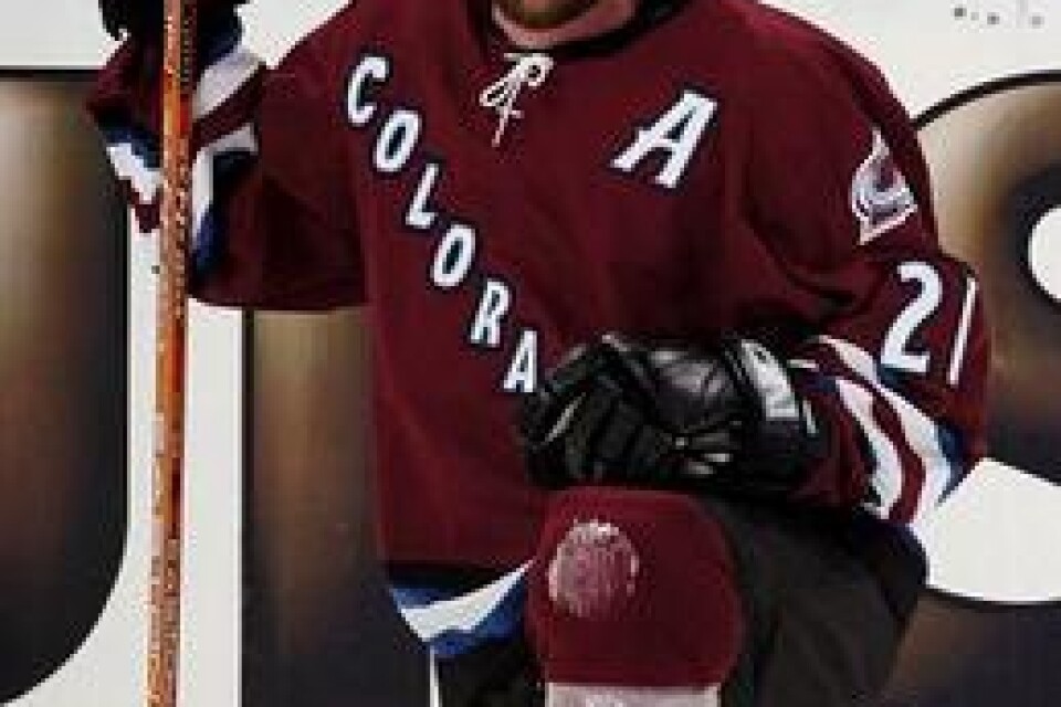 Peter Forsberg får snart dra på sig Colorado Avalanches tröja igen. BILD: SCANPIX