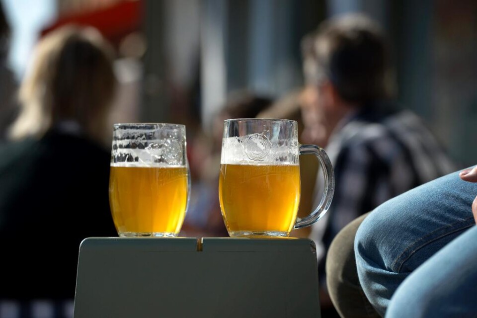 Törsten efter alkoholfritt har skapat en nisch för bryggarna. På kort tid har utbudet av lågprocentig öl svämmat över. På förlorarsidan står den traditionella lättölen. Under 2014 sålde Systembolaget över 770 000 liter alkoholfri öl - en ökning med 30